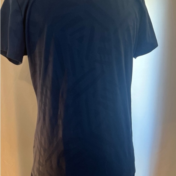 Under Armour Women’s T-Shirt - Picture 4 of 9